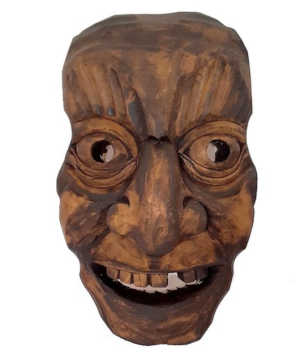 Fasnachtsmaske handgeschnitzt