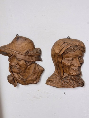 Nostalgisches wandmasken paar - nostalgisches, wandmasken-paar