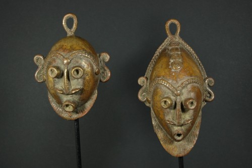 Zwei bronzen passmasken dan - passmasken,