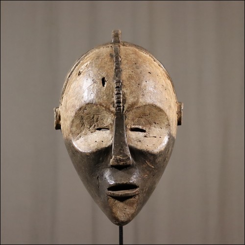 89966 maske ngbaka kongo - maske,