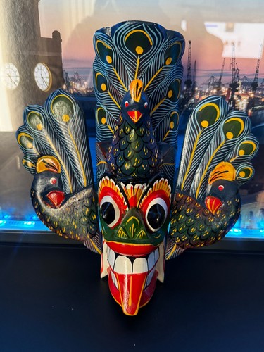 Mayura raksha maske aus sri - raksha,