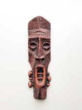 Afrikanische Maske aus Ton